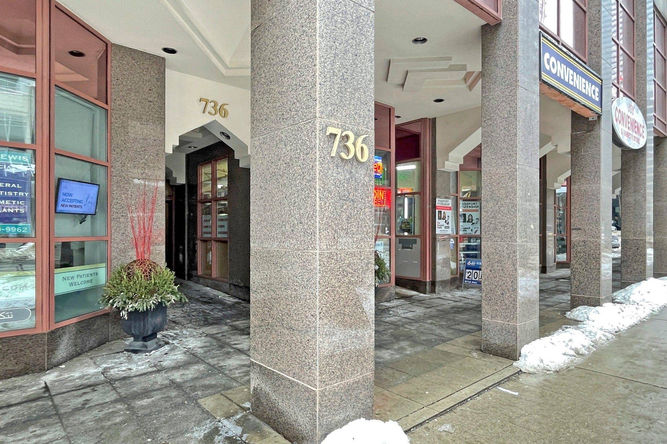 Toronto C01, ON M5G 1N6,736 Bay ST #1007