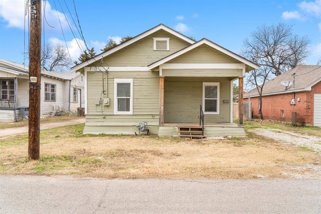 Dallas, TX 75208,229 W Jerden
