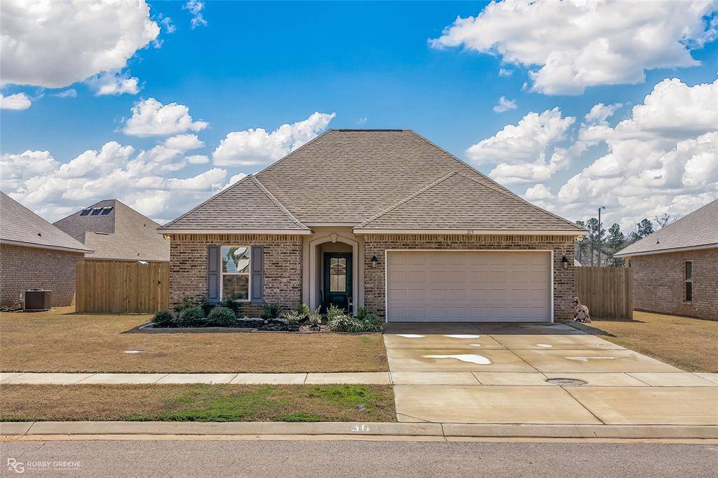 Haughton, LA 71037,215 Berkshire Place