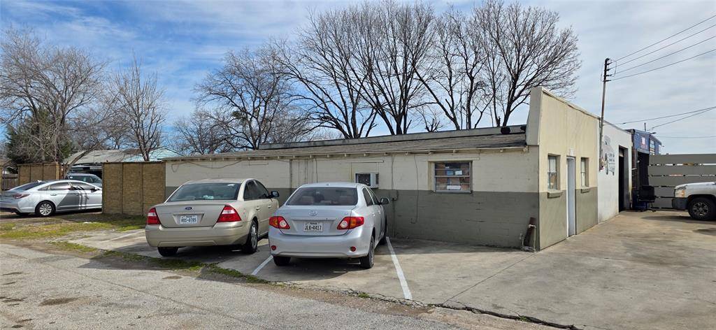 Grand Prairie, TX 75050,3202 E Main Street