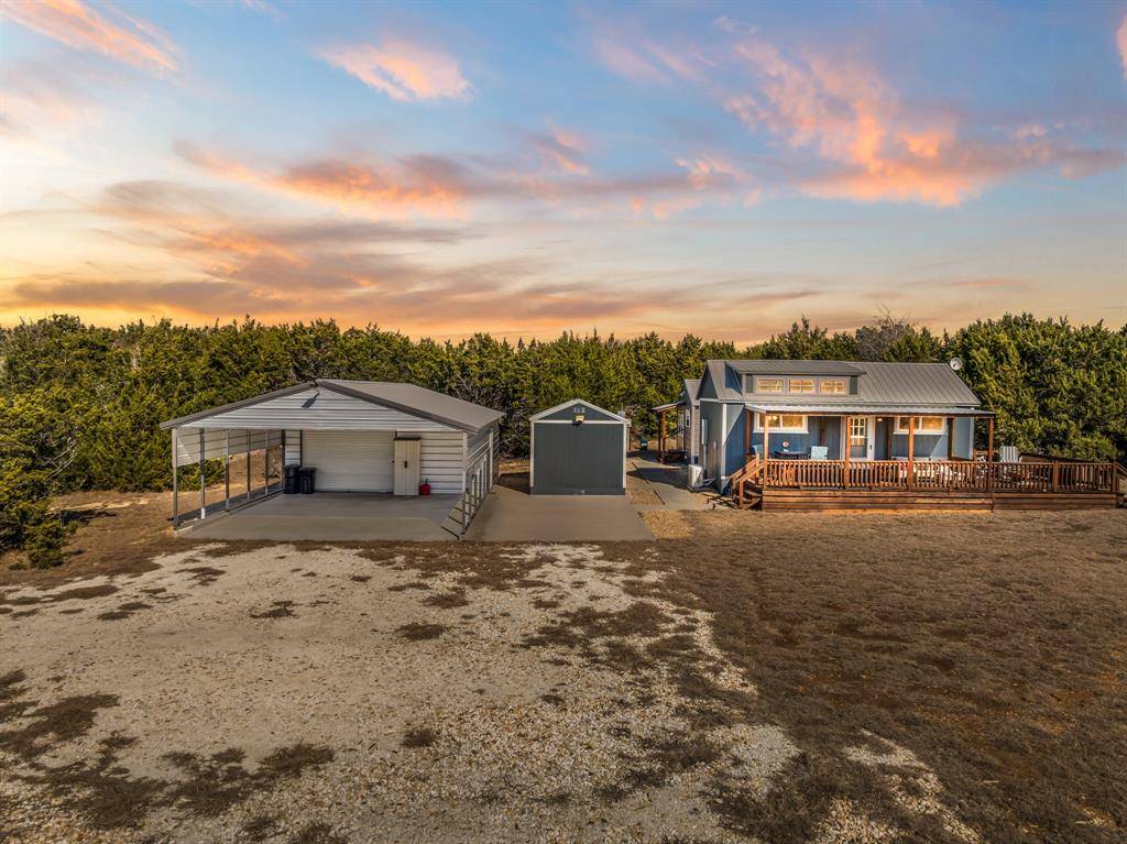 Blum, TX 76627,100 Creekview Drive