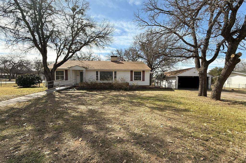 Graham, TX 76450,1330 Edgewood Avenue