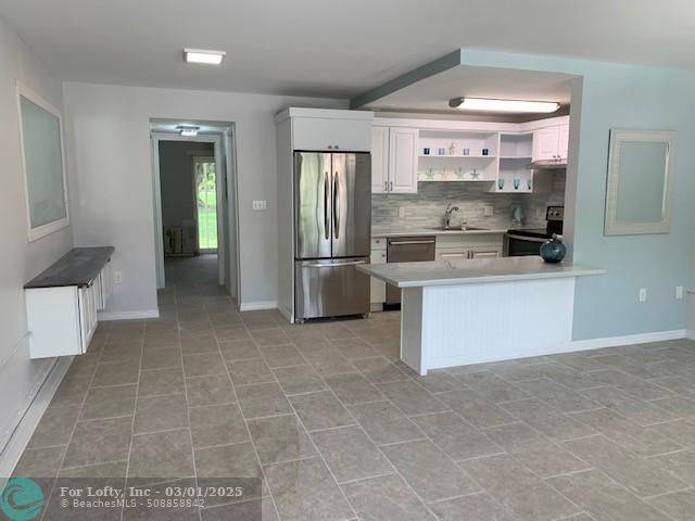 Deerfield Beach, FL 33442,28 Ventnor B  #28