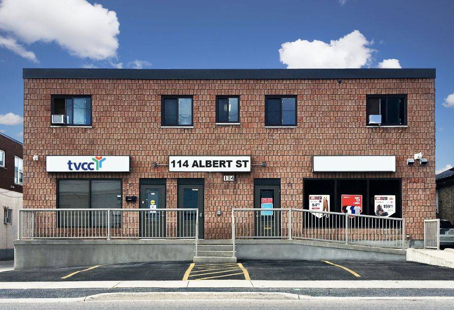 Strathroy-caradoc, ON N7G 1V5,114 Albert ST