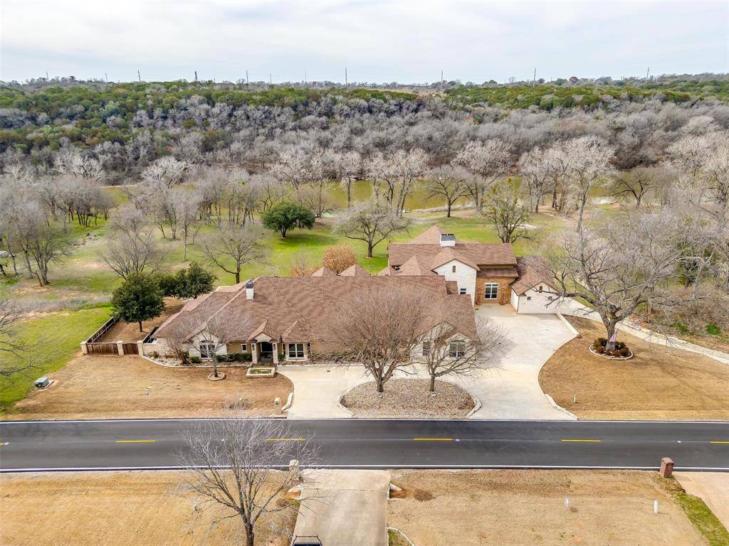 Granbury, TX 76049,9310 Bellechase Road