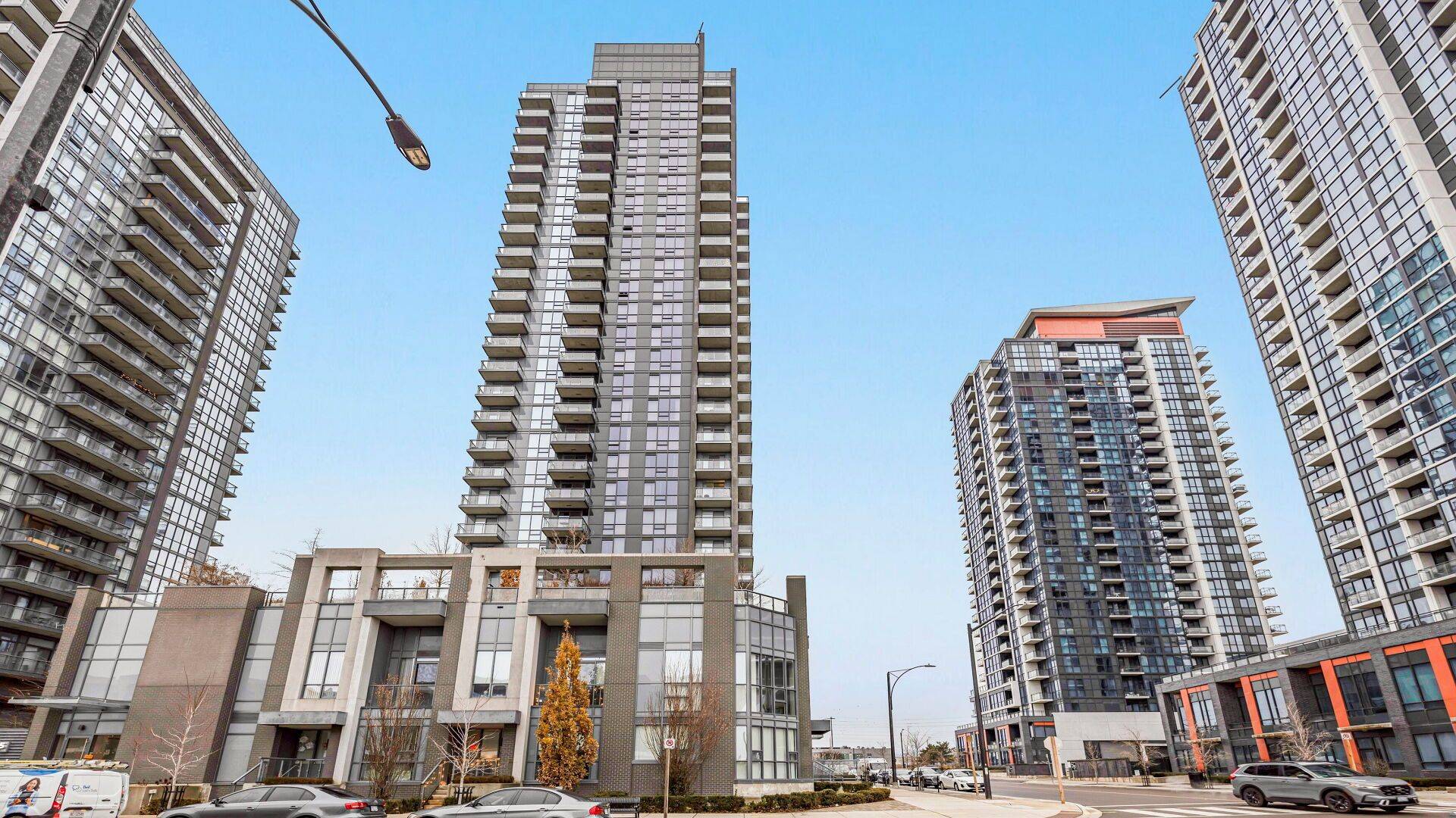 Mississauga, ON L5R 0G5,5025 Four Springs AVE #702