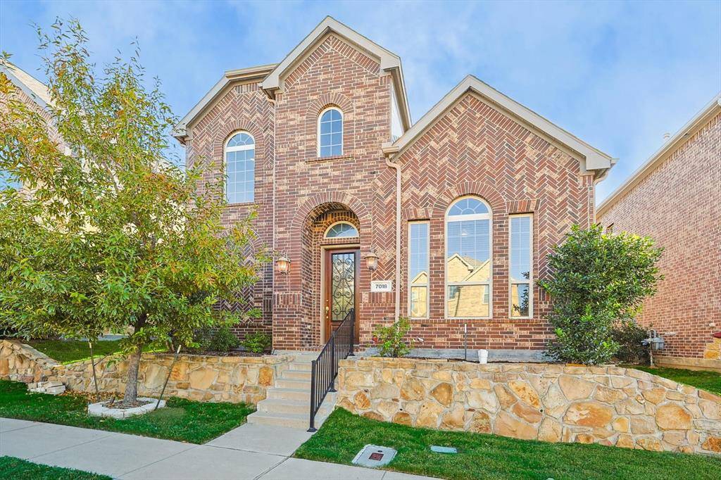 Irving, TX 75063,7018 Mammoth Drive