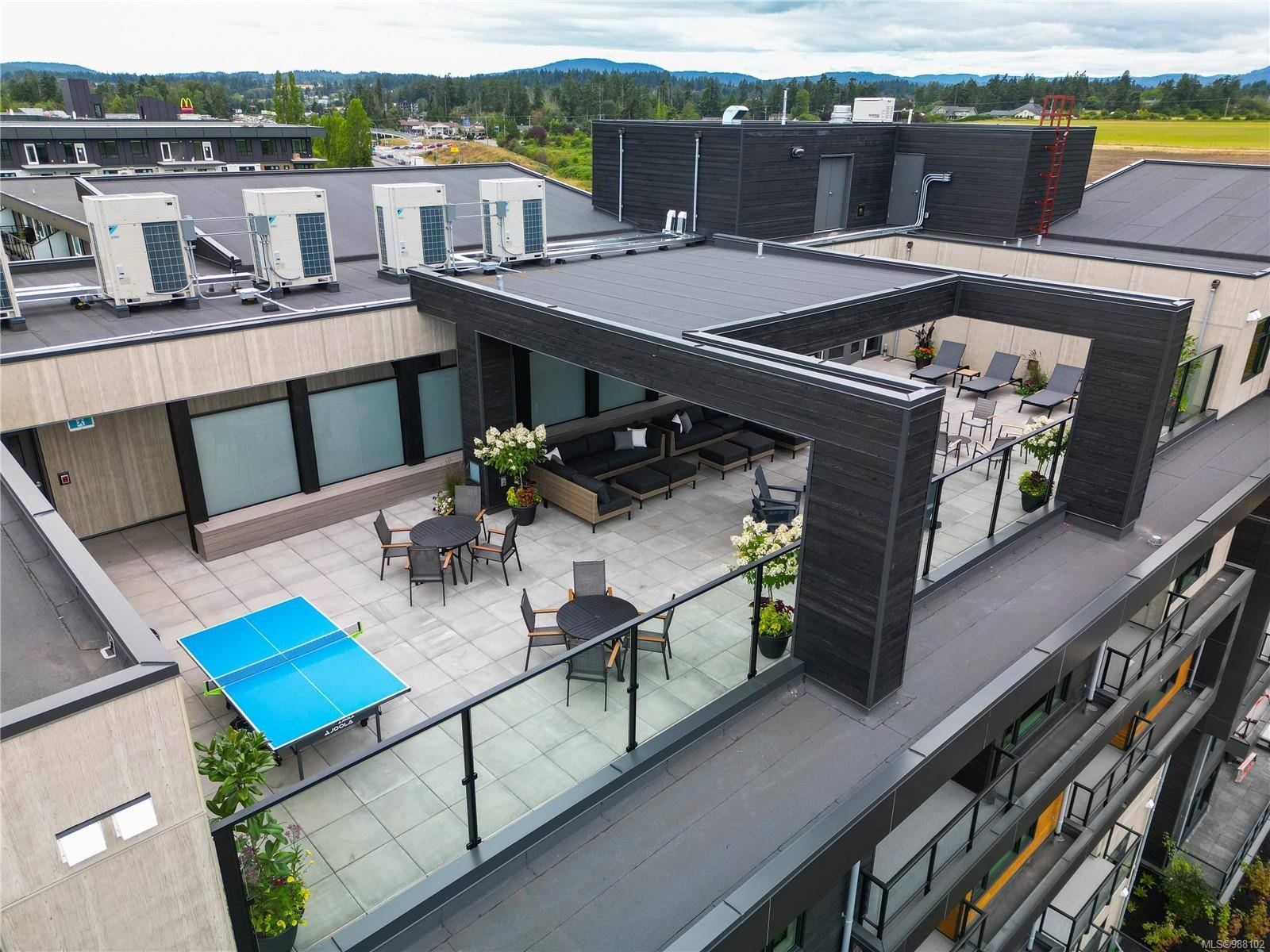 Central Saanich, BC V8M 0B9,2520 Hackett Cres #603