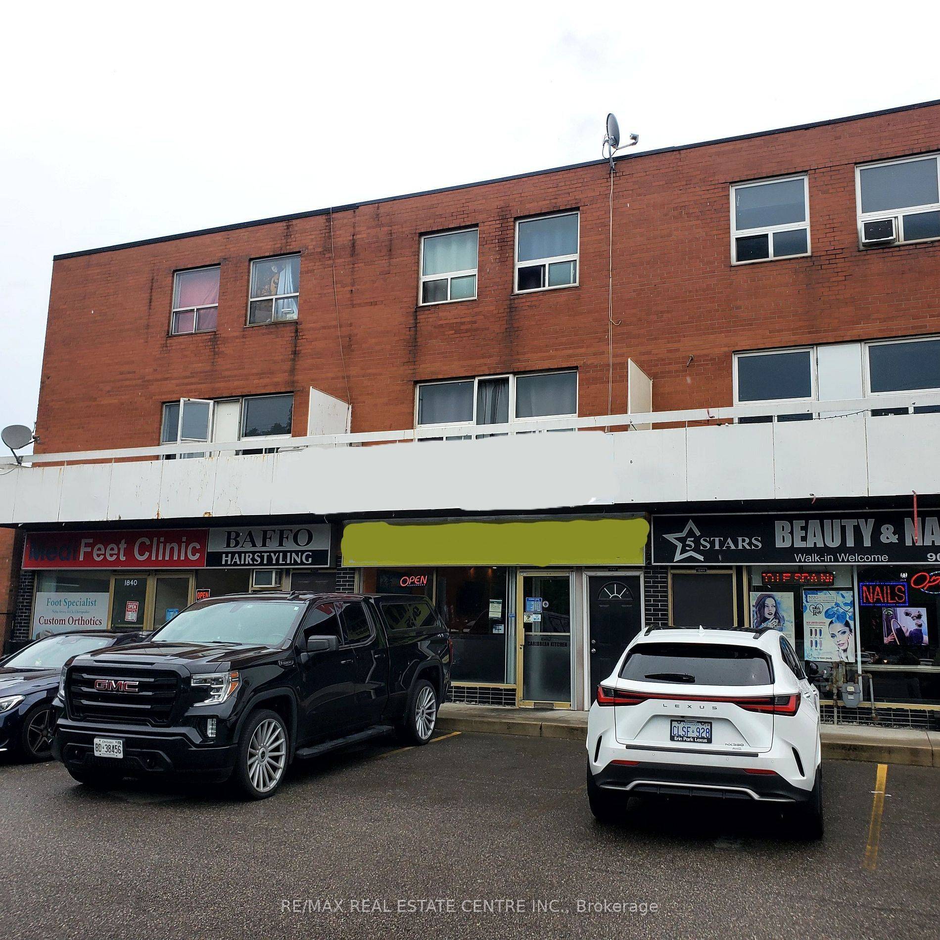 Mississauga, ON L5J 1J7,1842 Lakeshore RD W