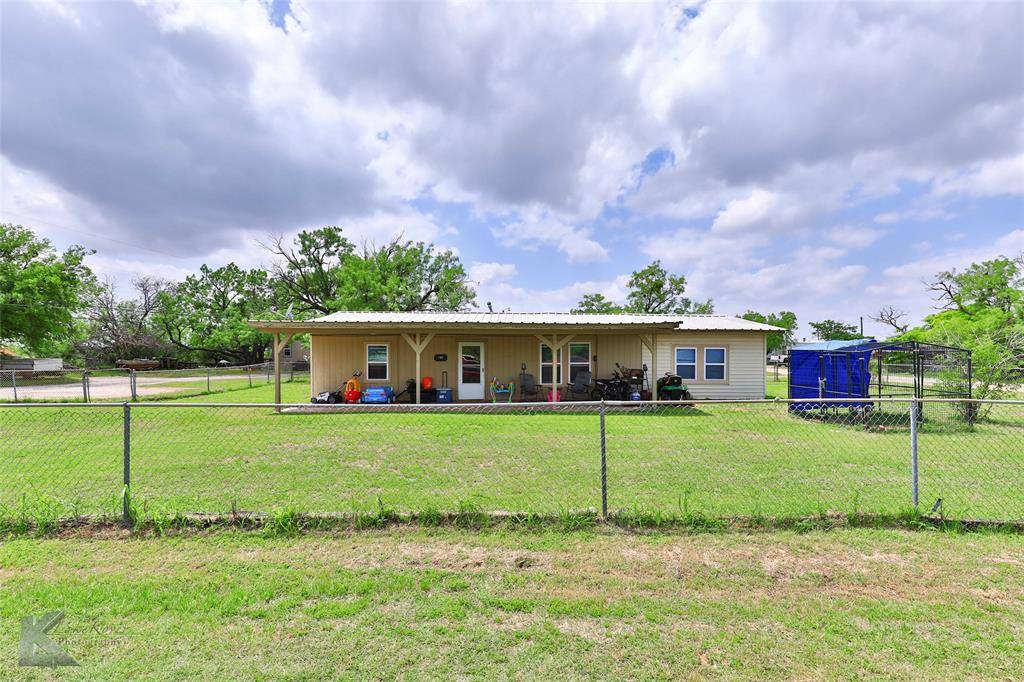 Tye, TX 79563,108 Indian Creek Drive