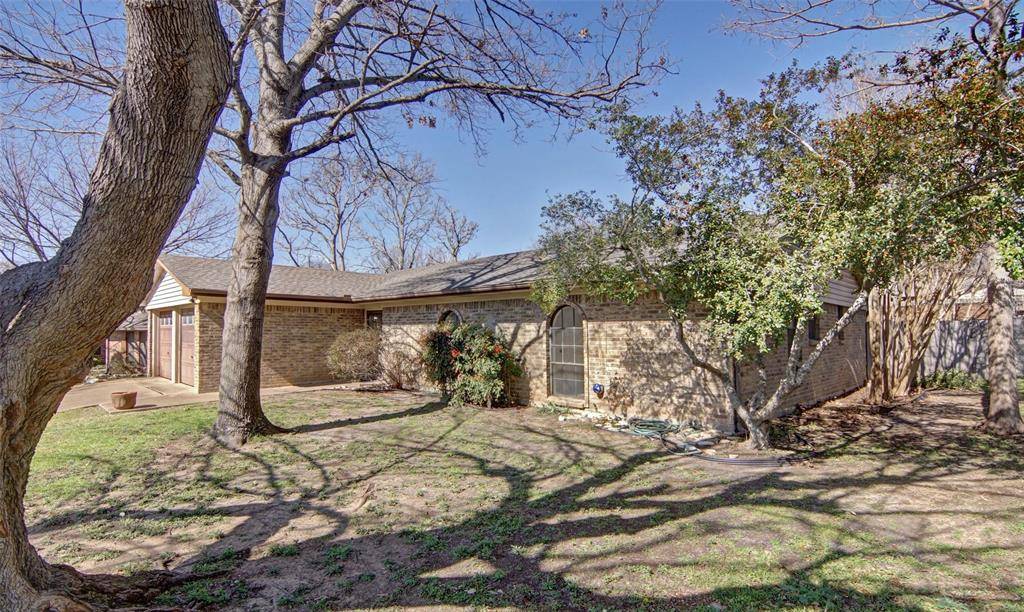 Benbrook, TX 76126,9840 Bancroft Drive