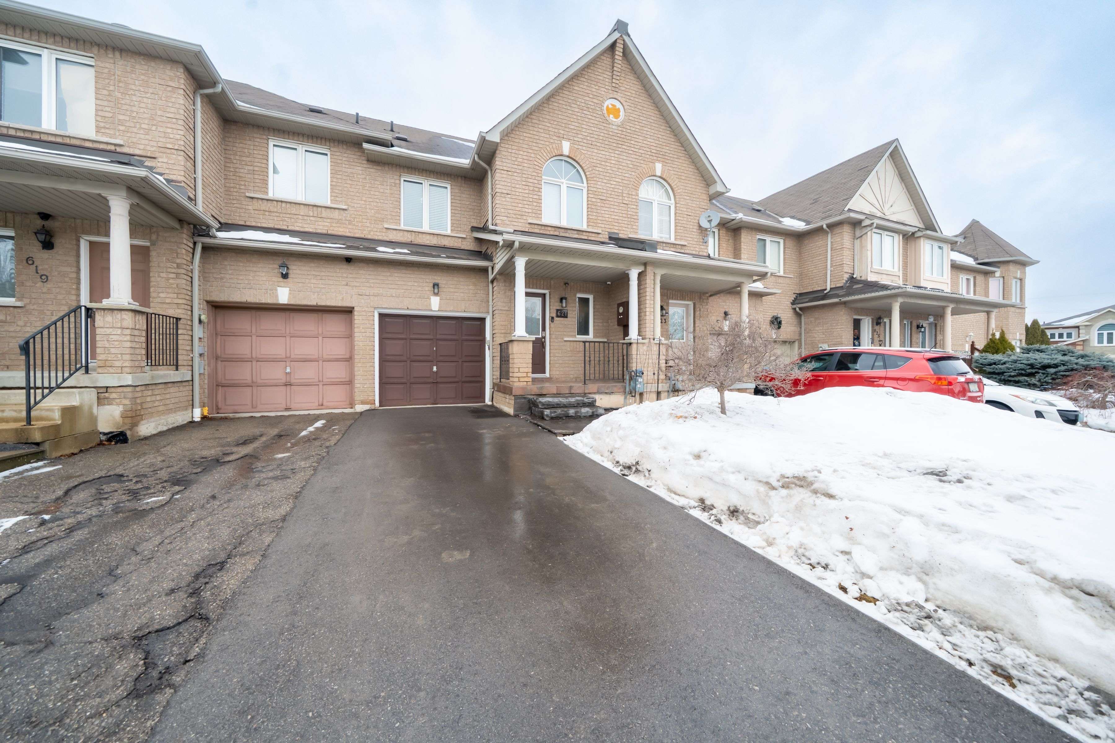 Mississauga, ON L4Z 3Z5,621 Lumberton CRES