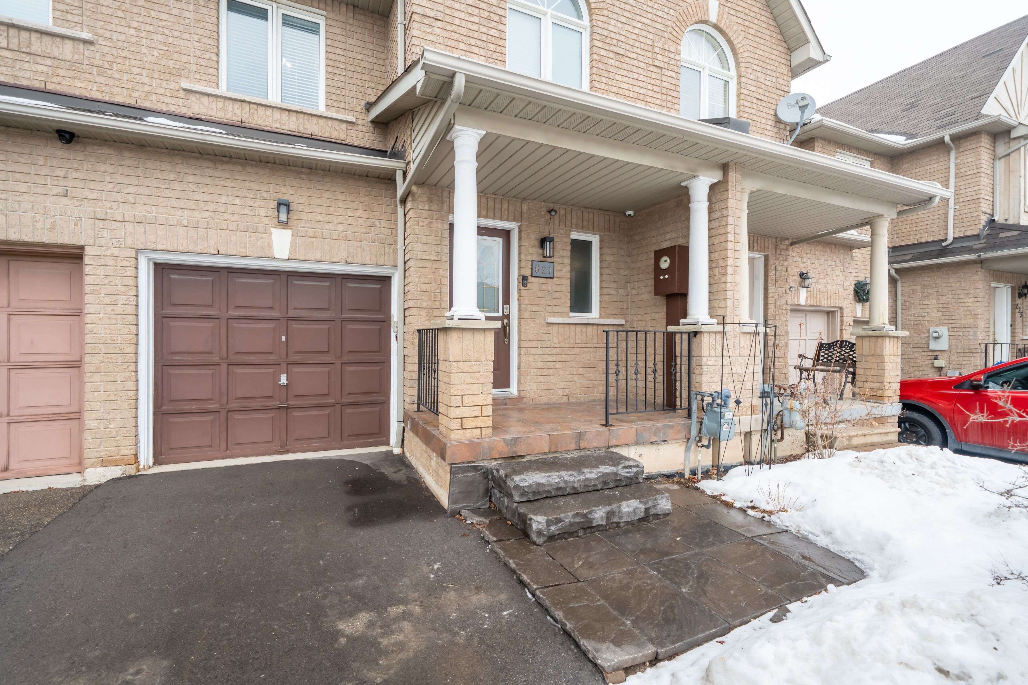 Mississauga, ON L4Z 3Z5,621 Lumberton CRES