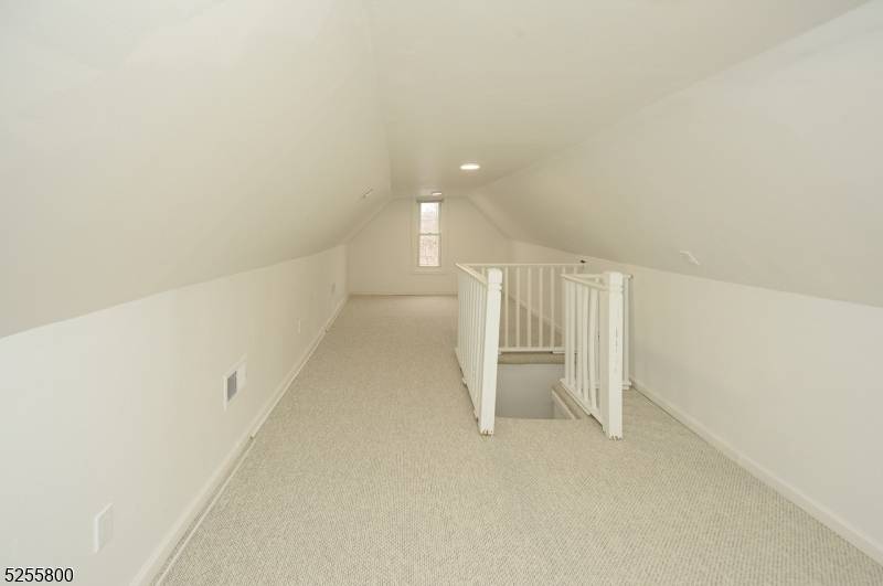 Newark City, NJ 07108,271 Rose Street