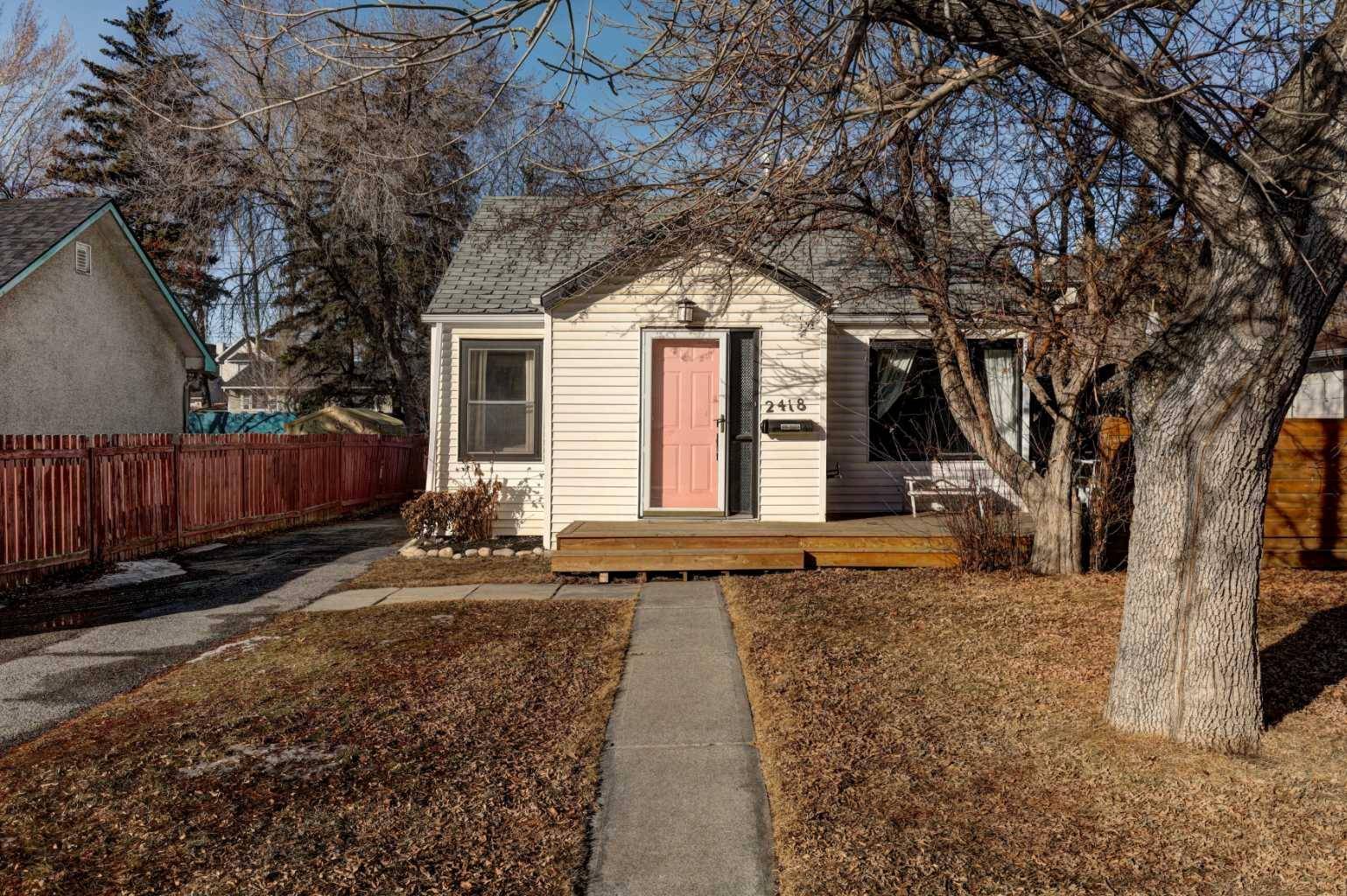 Calgary, AB T2N 3N8,2418 Westmount RD NW