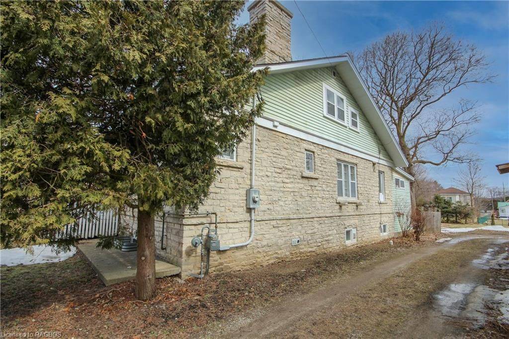 South Bruce Peninsula, ON N0H 2T0,513 BERFORD ST