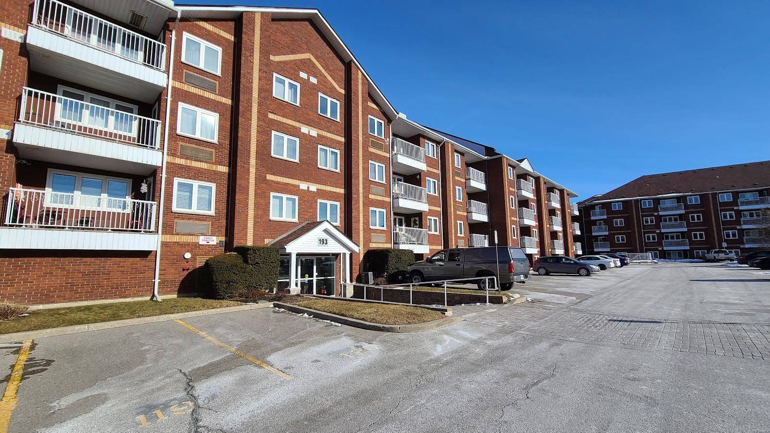 Ajax, ON L1S 7H8,193 Lake Drive WAY W #206