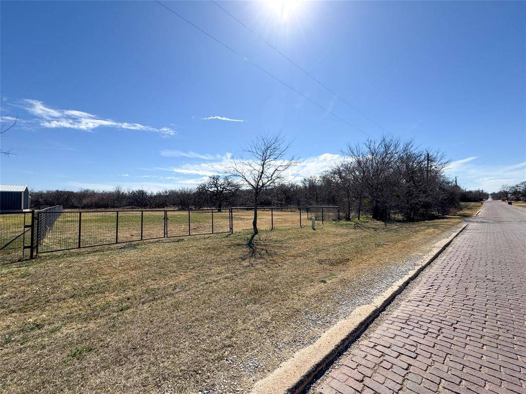 Cisco, TX 76437,308 E 14th Street