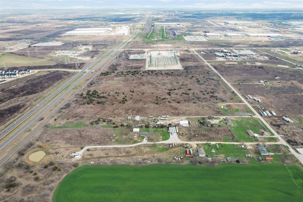 Venus, TX 76084,1625 E County Road 109