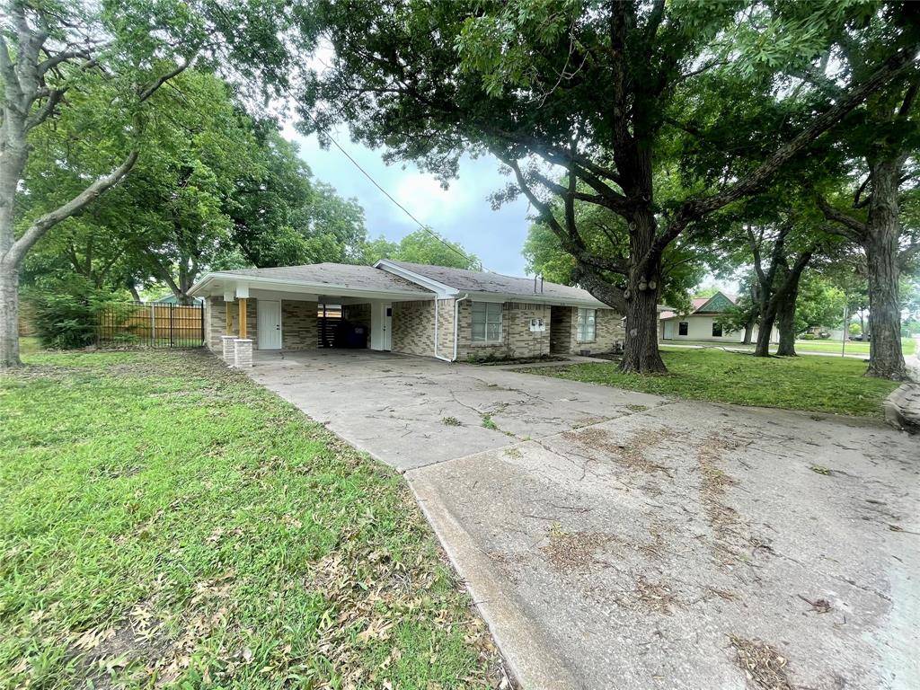 Farmersville, TX 75442,515 Maple Street