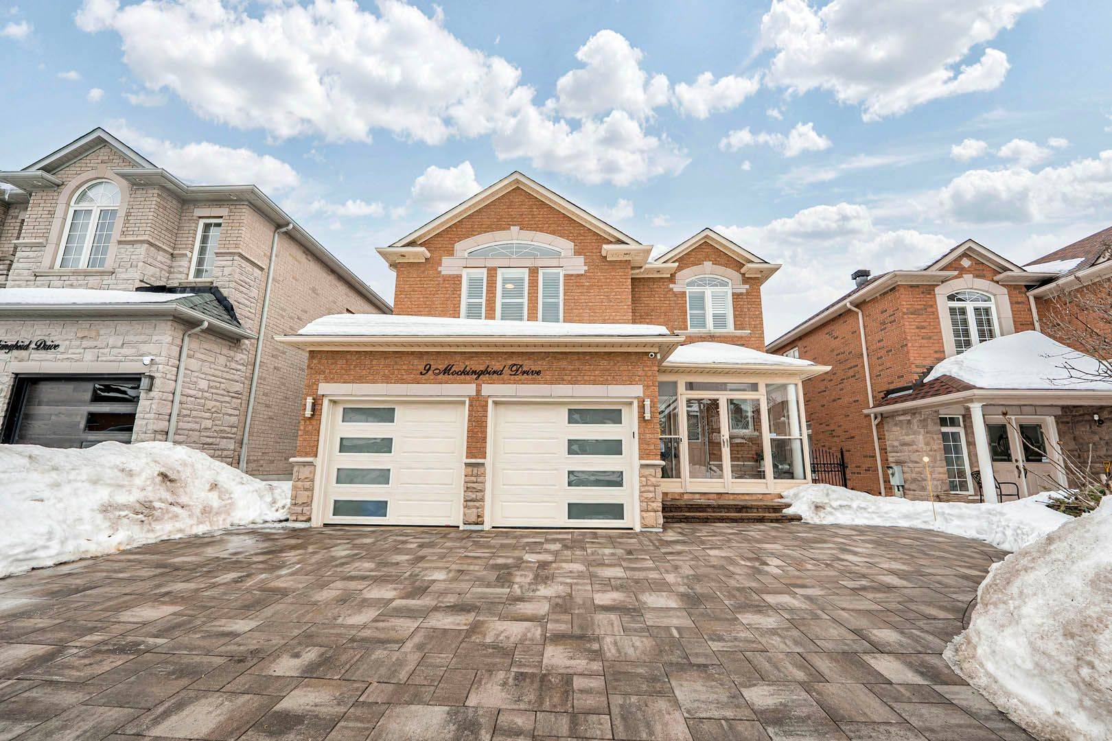 Richmond Hill, ON L4E 4L7,9 Mockingbird DR