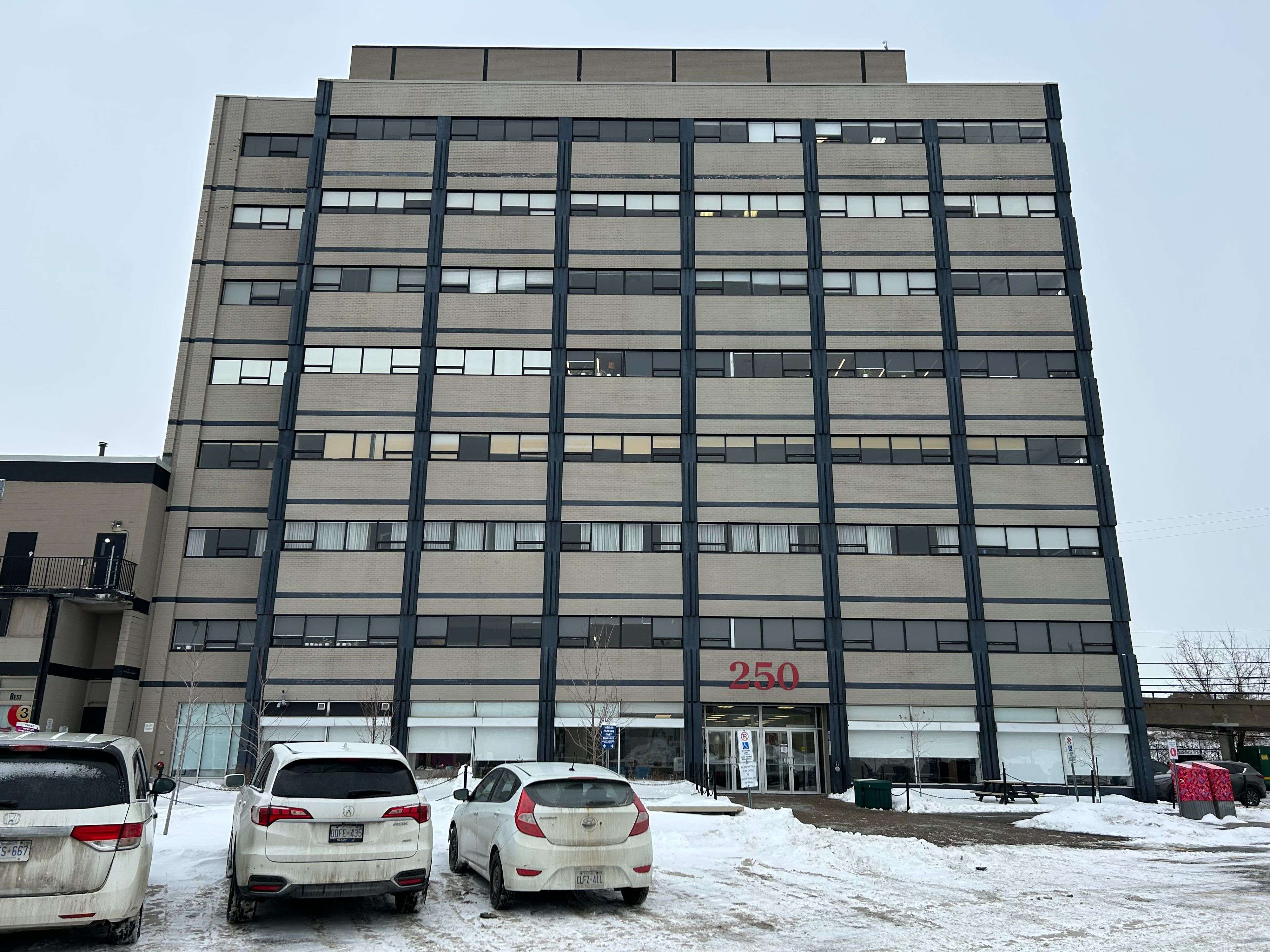 West Centre Town, ON K1R 6K7,250 City Centre AVE #100-101