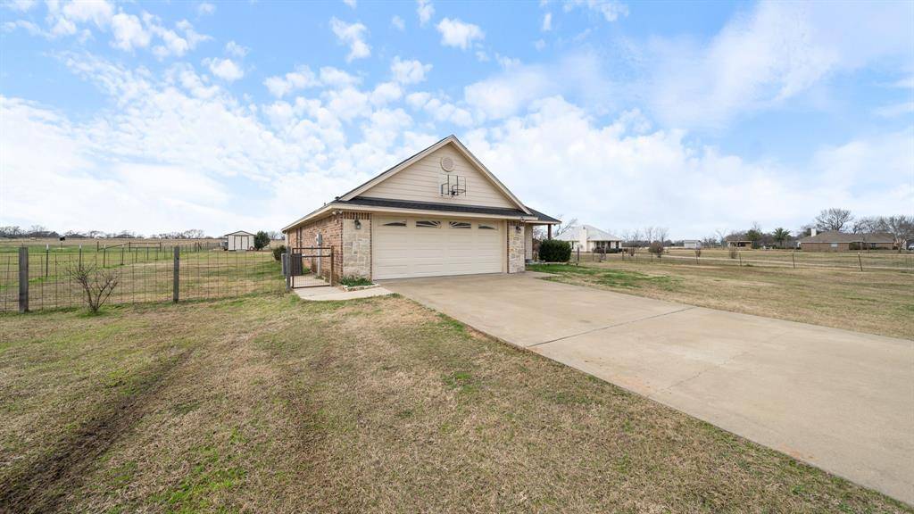 Wills Point, TX 75169,213 Vz County Road 2142