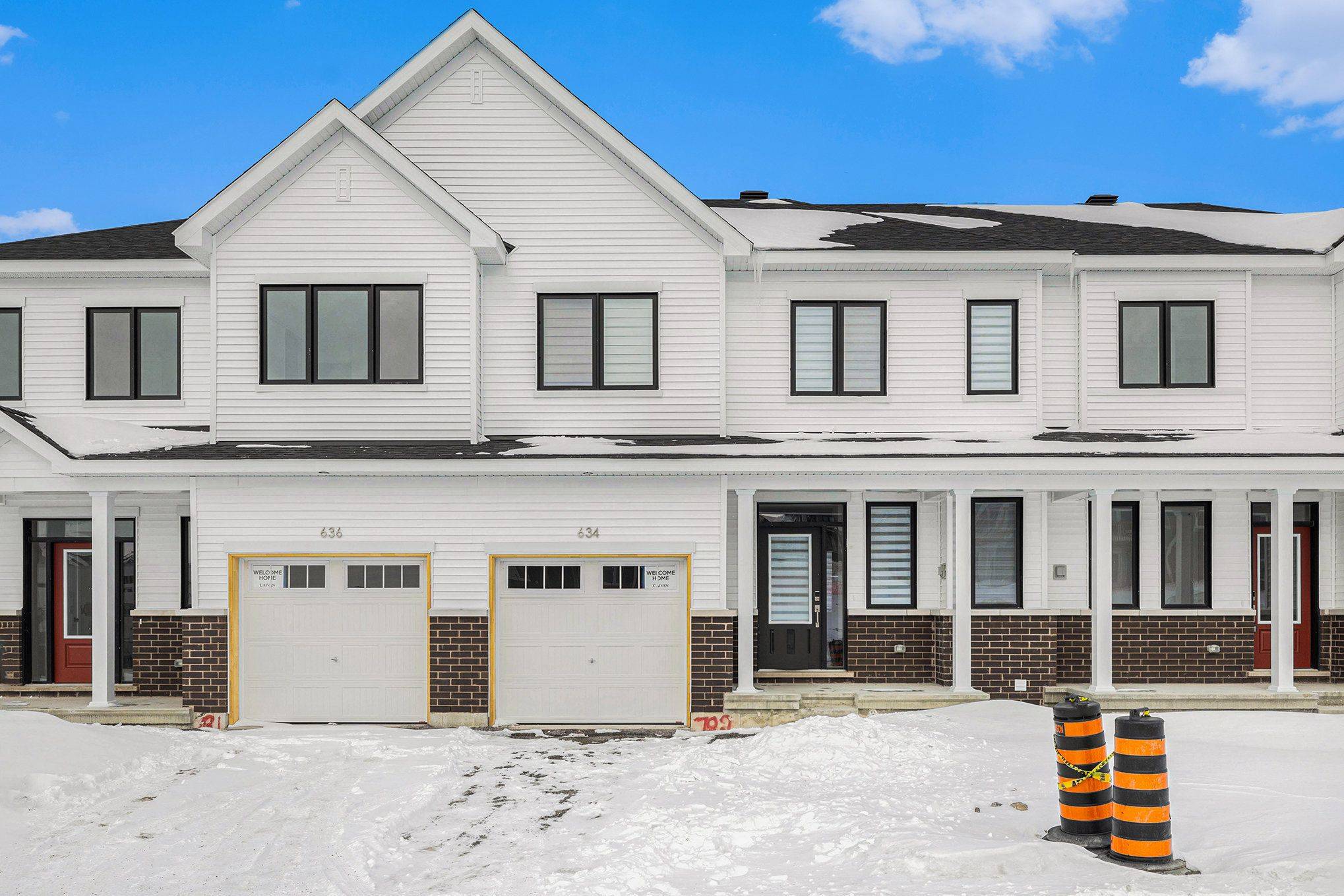 Barrhaven, ON K2J 7G3,634 Expansion RD