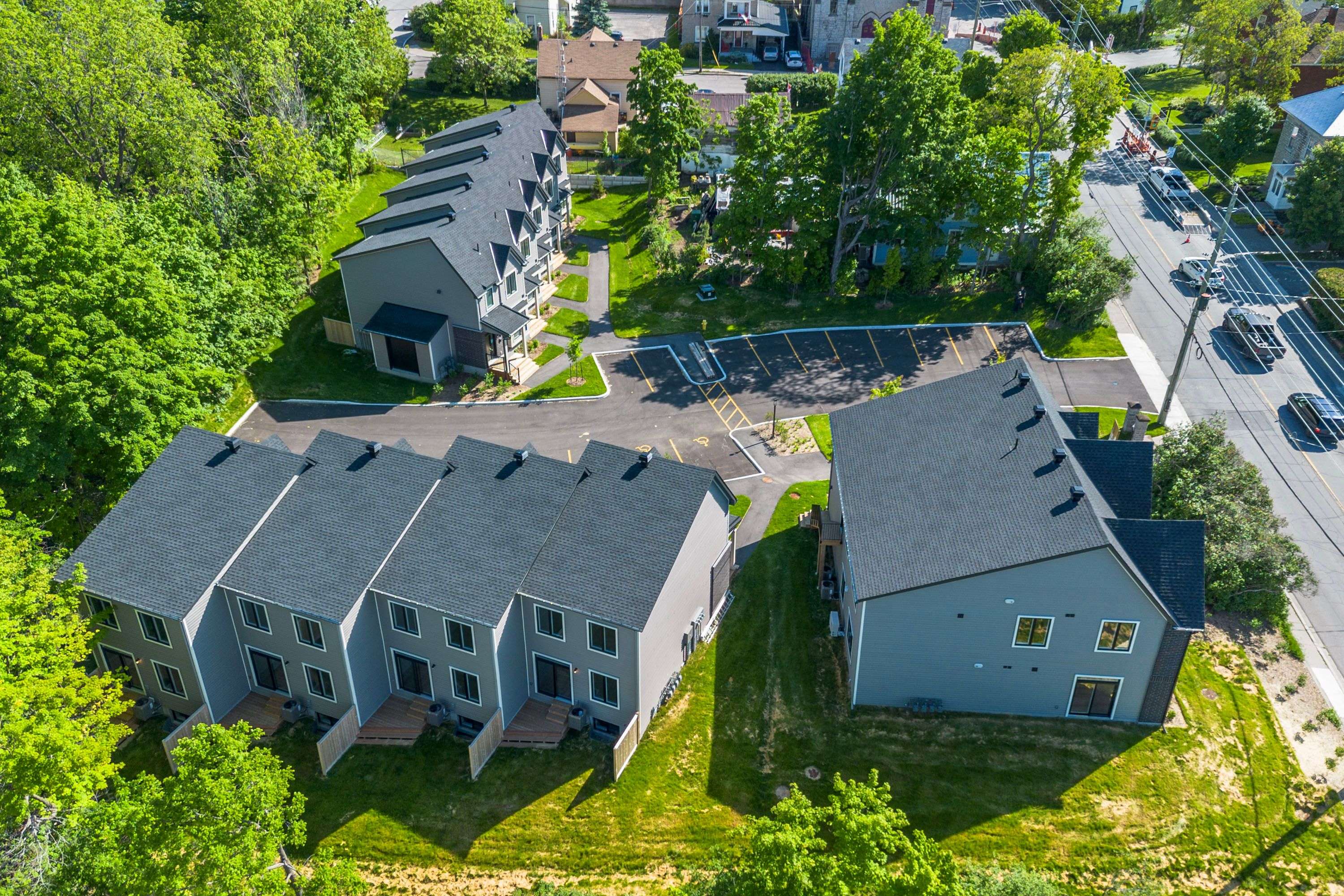 Mississippi Mills, ON K0A 1A0,36 Main ST E