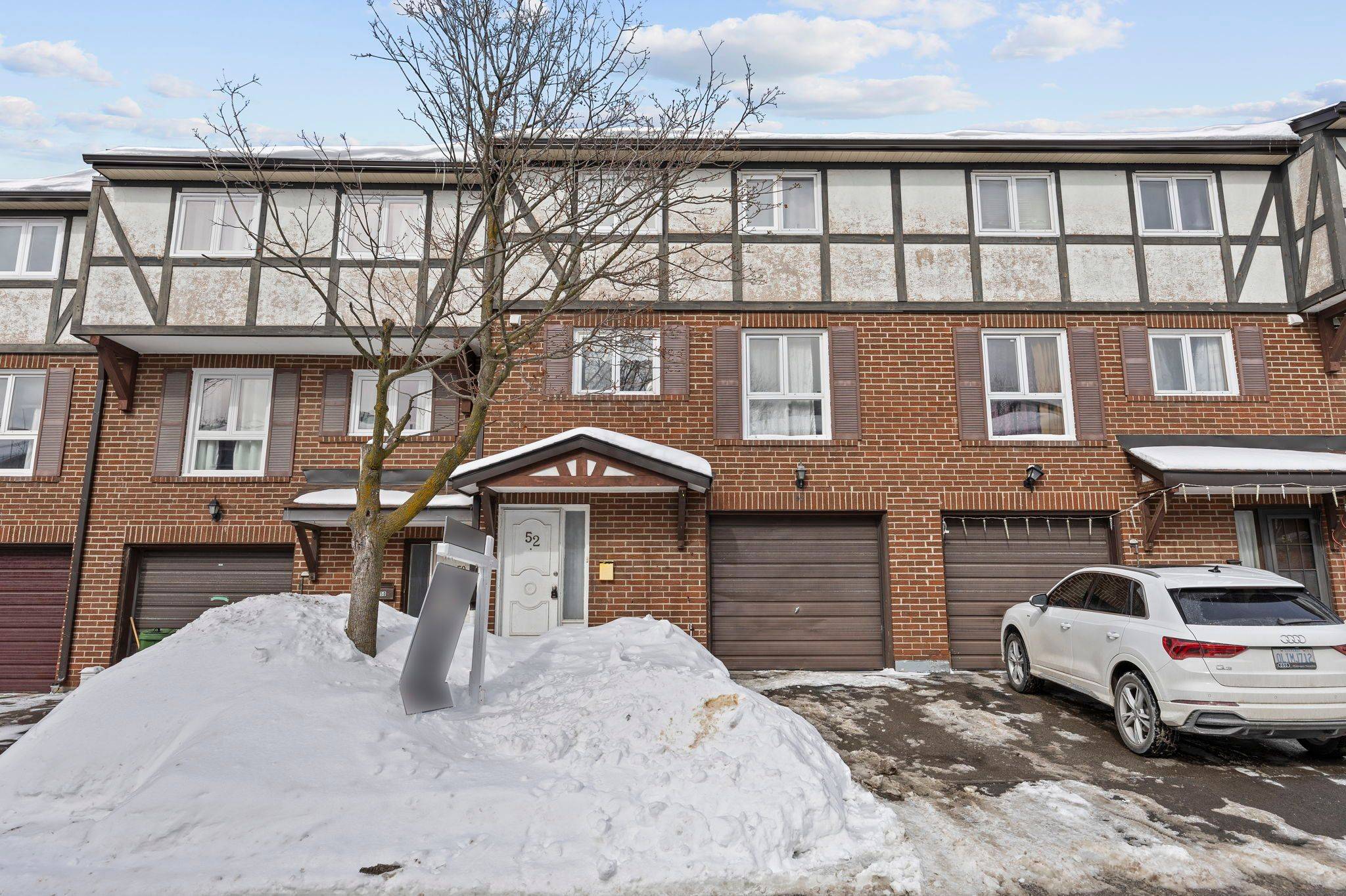 Toronto E08, ON M1J 3J9,331 Trudelle ST #52