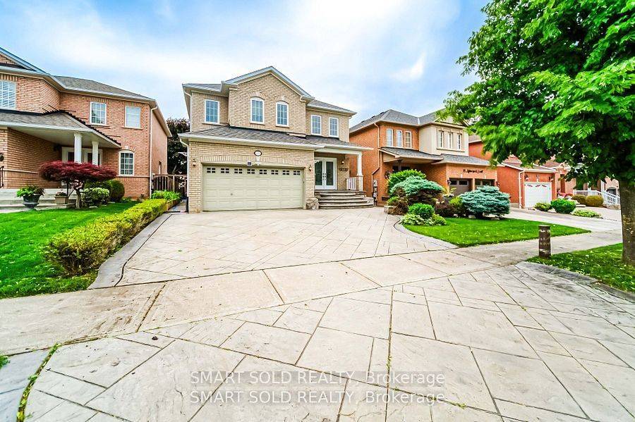 Markham, ON L3P 7X2,13 Manorpark CT #Upper