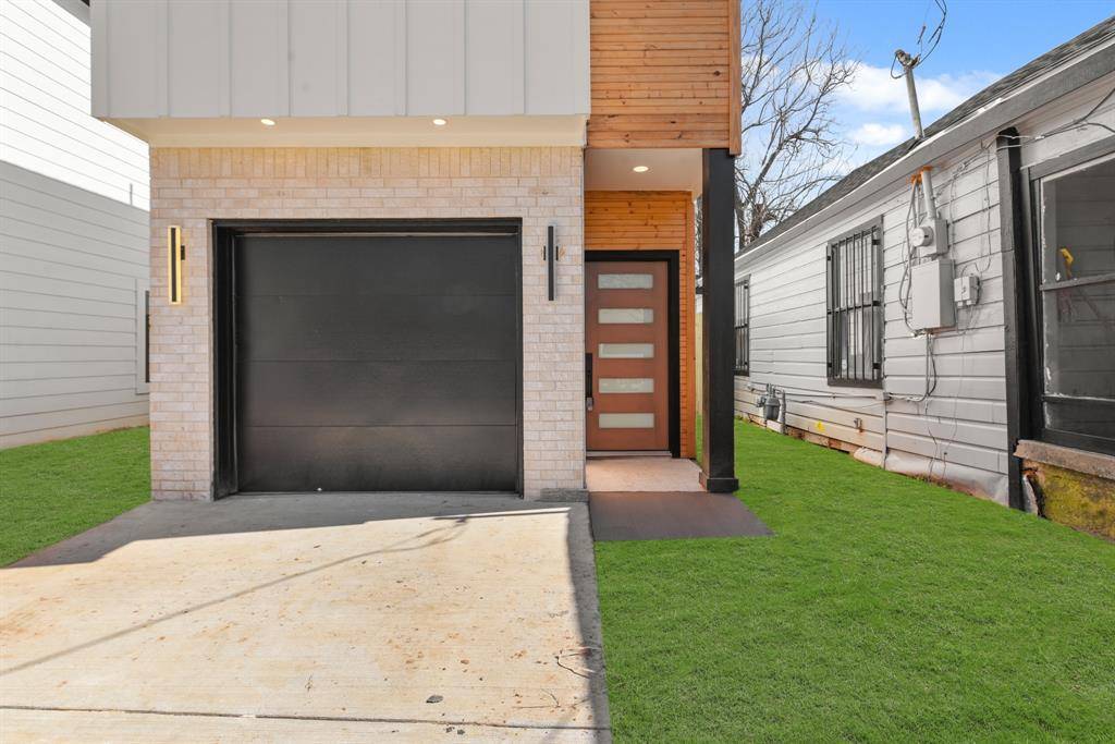 Dallas, TX 75215,2232 Hooper Street