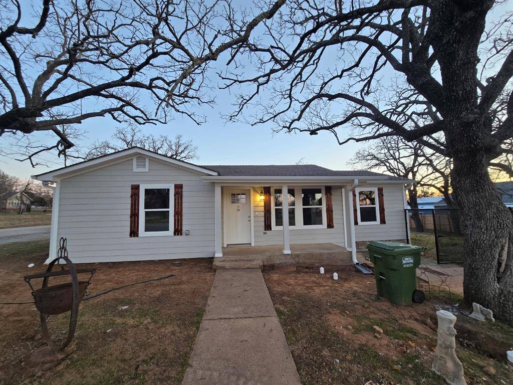 Mineral Wells, TX 76067,316 NE 23rd Street