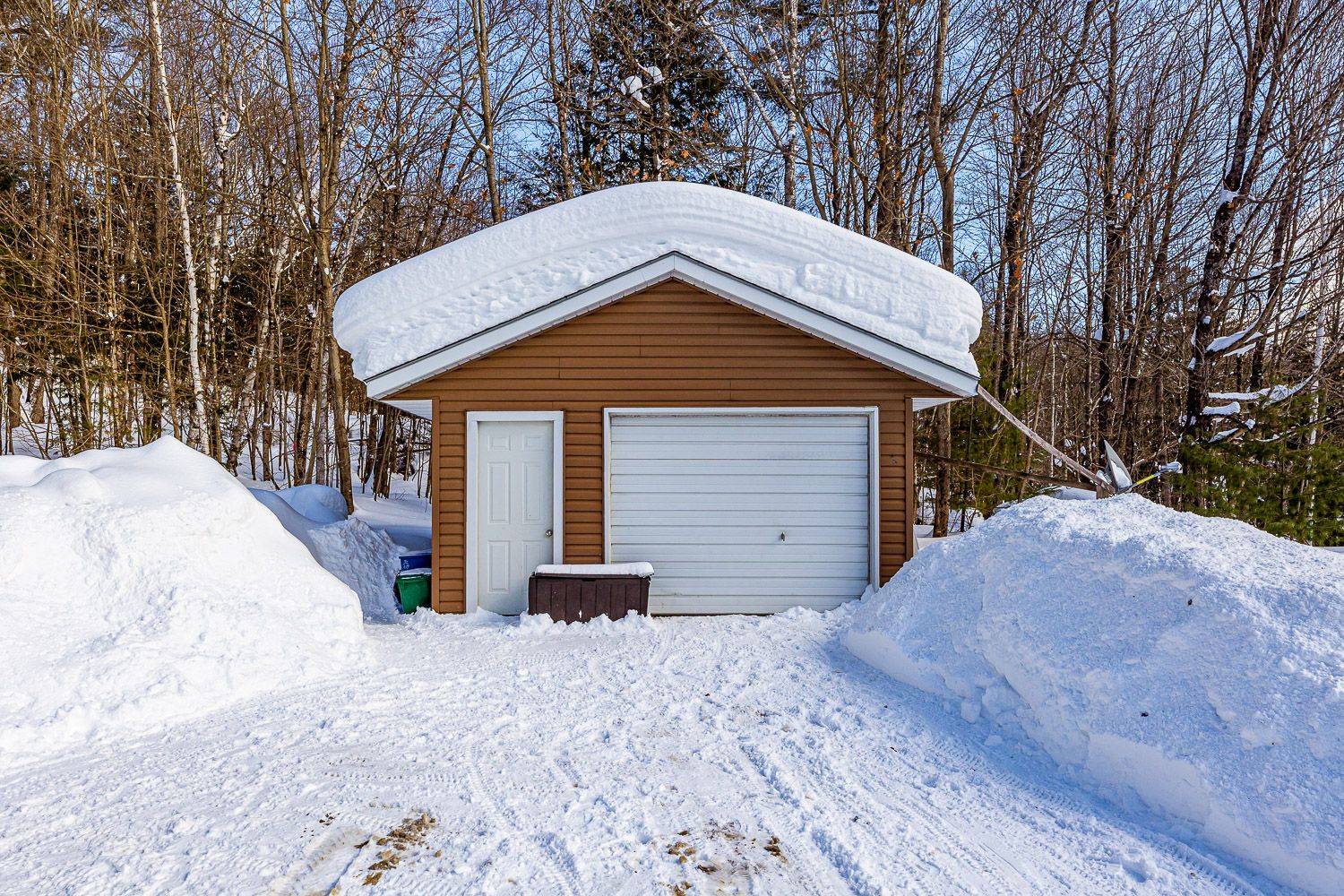 Bracebridge, ON P1L 1X3,1739 Fraserburg RD