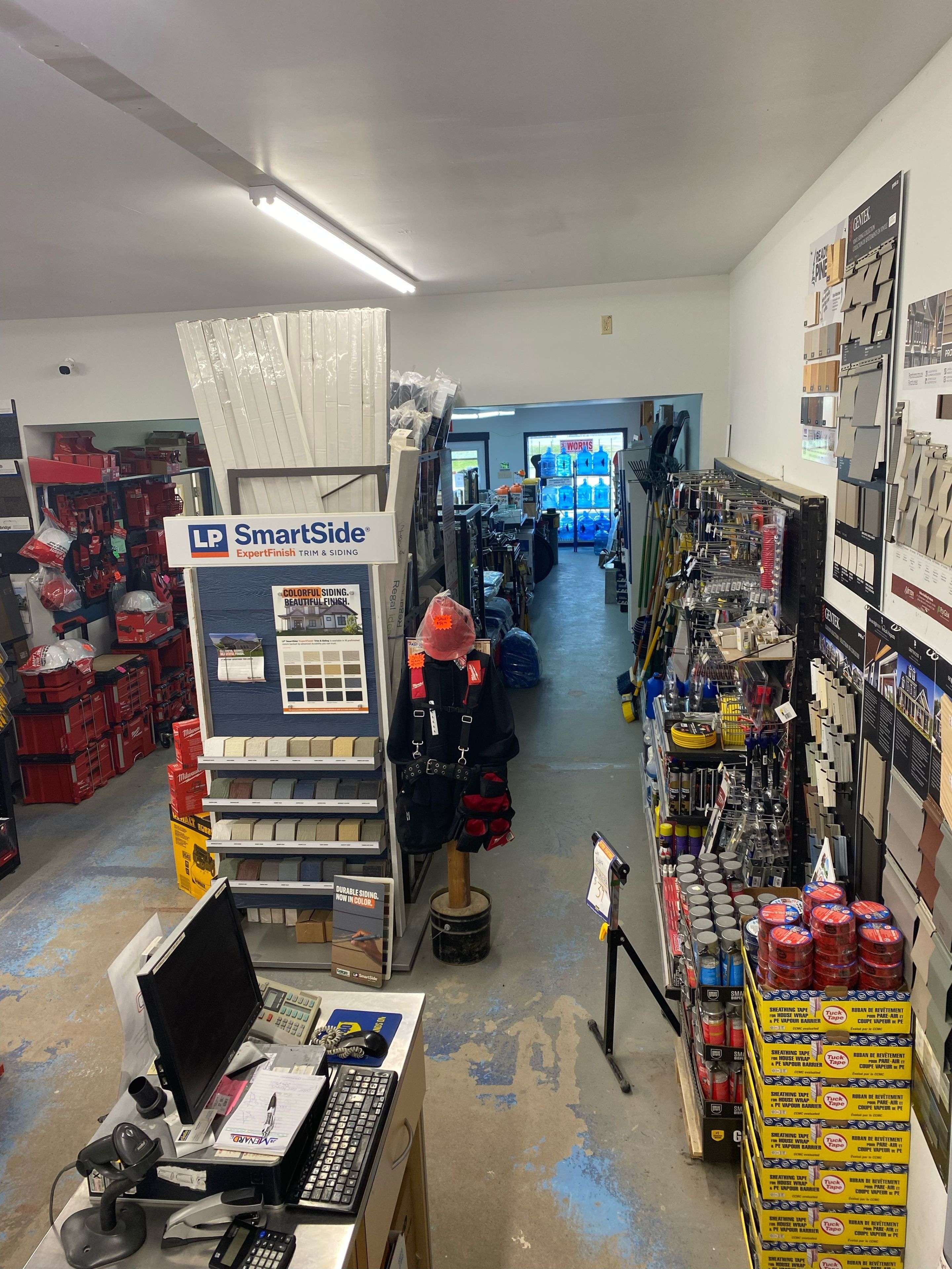 Rideau Lakes, ON K0G 1E0,7719 HIGHWAY 42 N/A