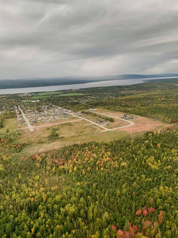 Pasadena, NL A0L1K0,26 Harvey Wight Crescent