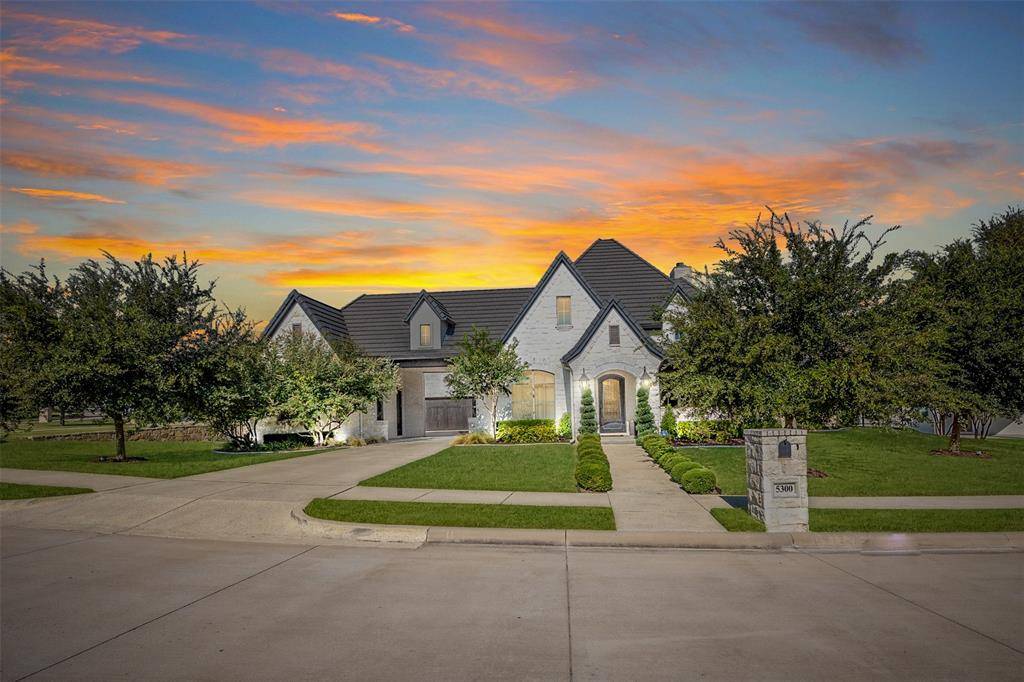 Benbrook, TX 76126,5300 Sendero Drive