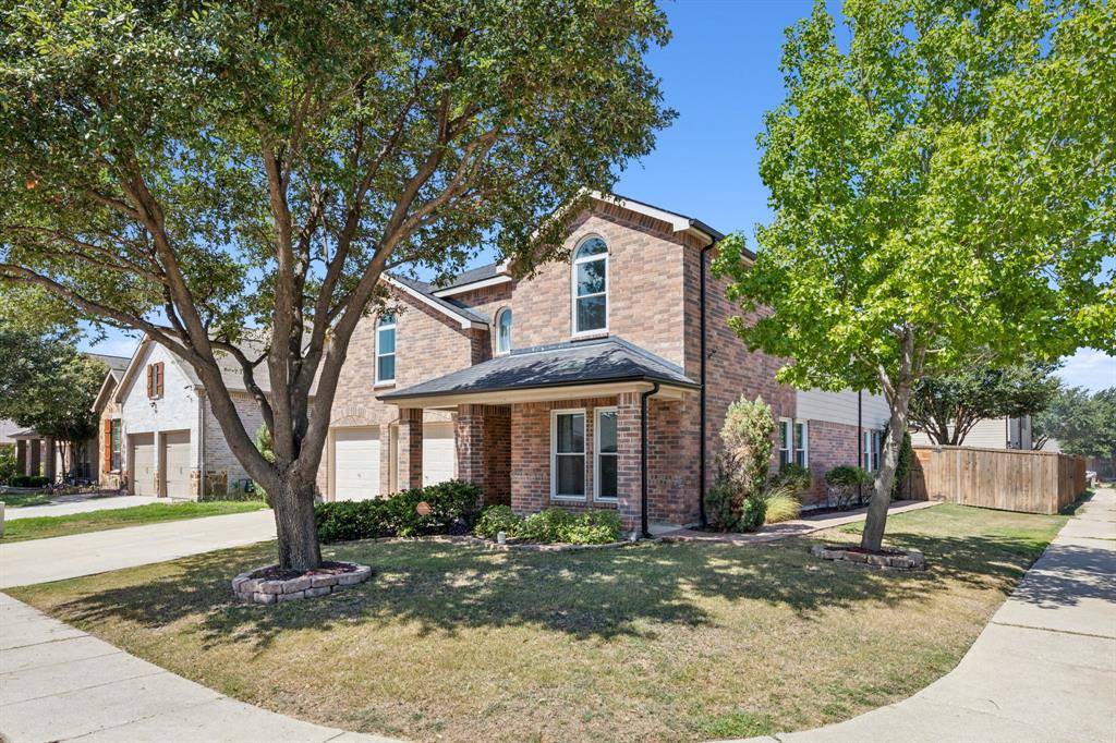 Little Elm, TX 75068,208 Bluefinch Drive