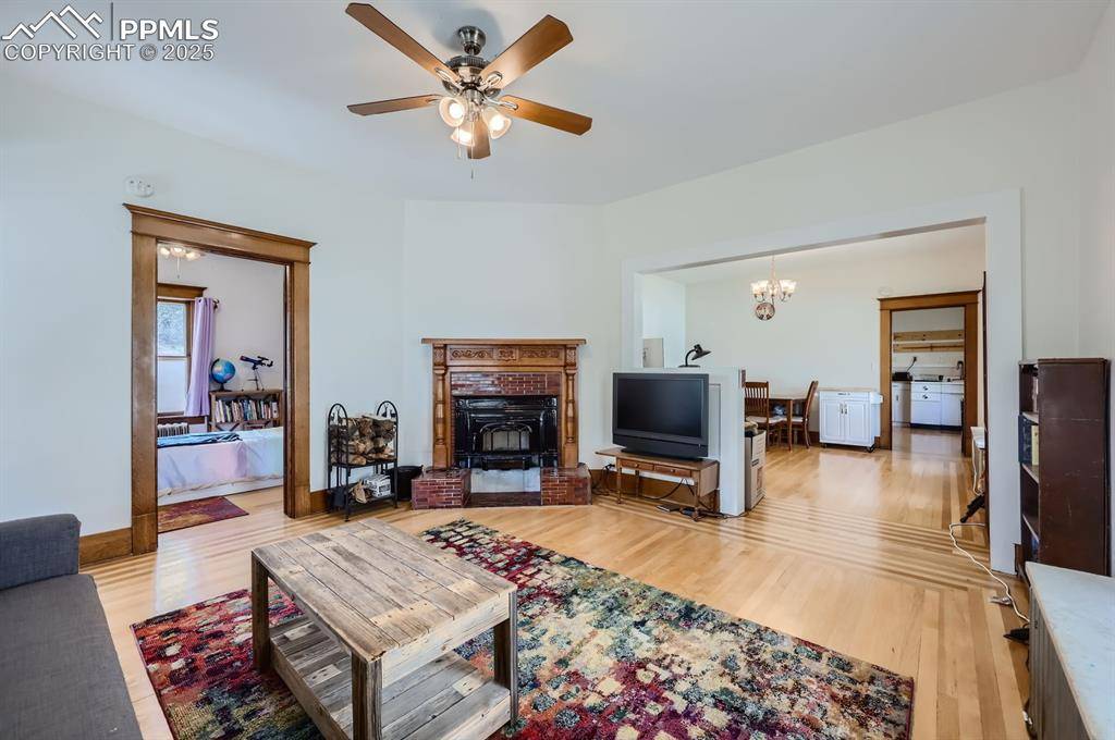 Colorado Springs, CO 80905,16 N 7th ST