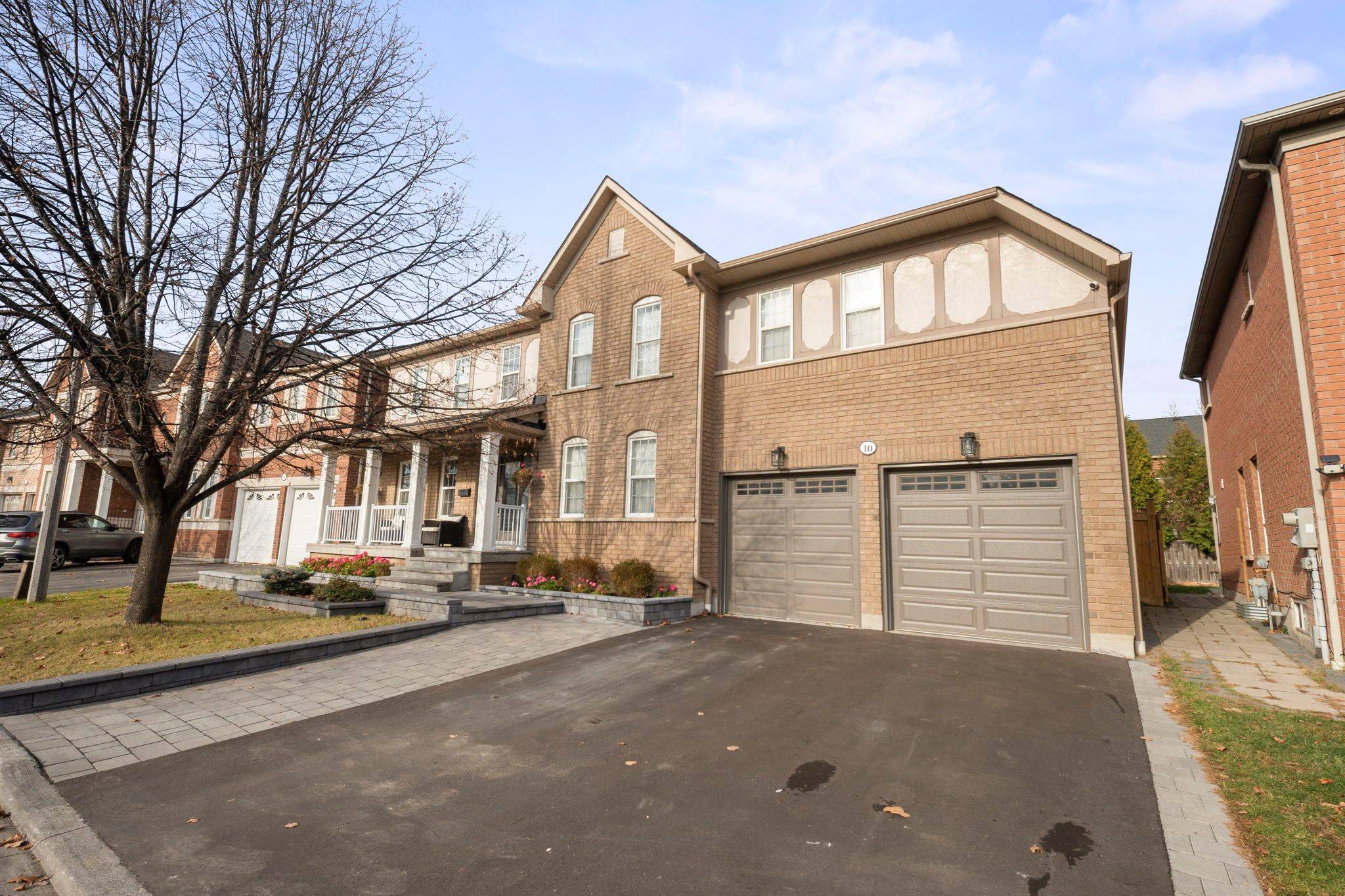 Ajax, ON L1T 4H6,10 Westacott CRES