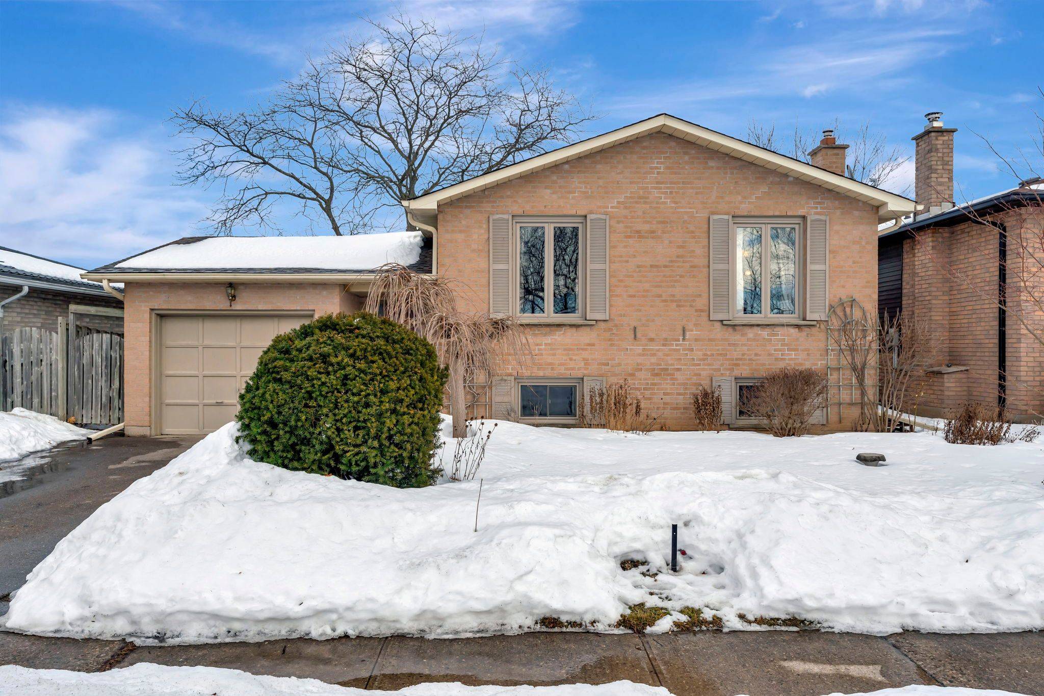 Brantford, ON N3P 1V7,58 Hobart CRES