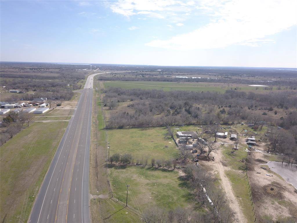 Quinlan, TX 75474,2729 State Highway 276 W
