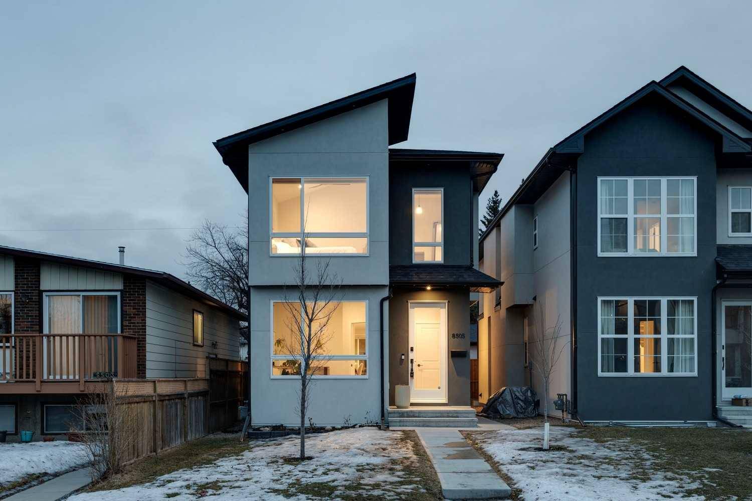 Calgary, AB T3B 1Z8,8505 47 AVE NW