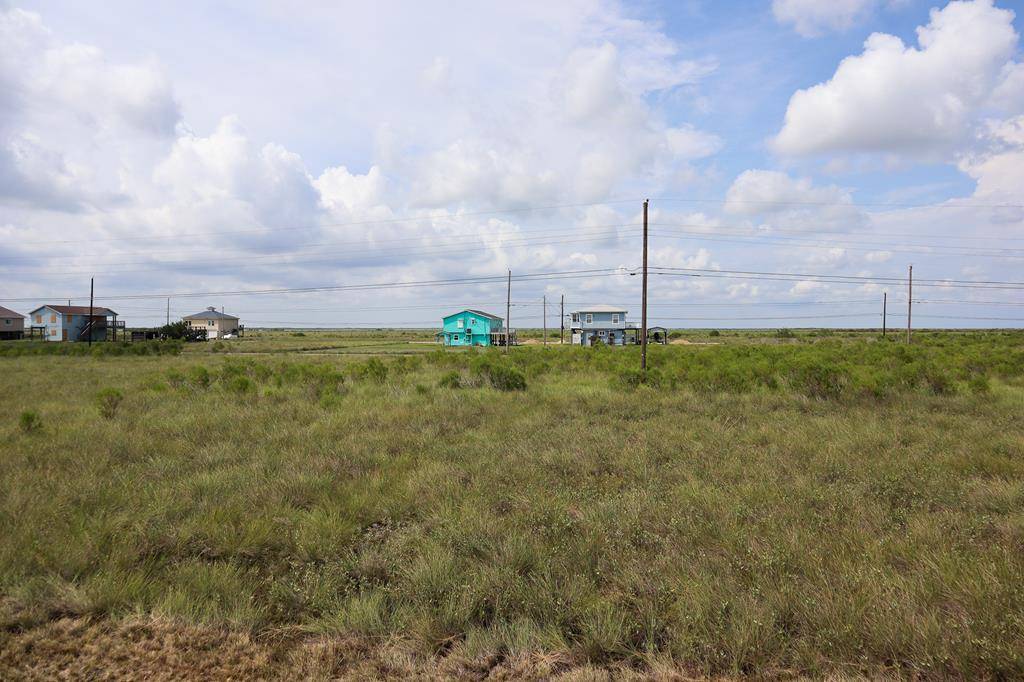 Rockport, TX 78382,221 W Forest Oak LN