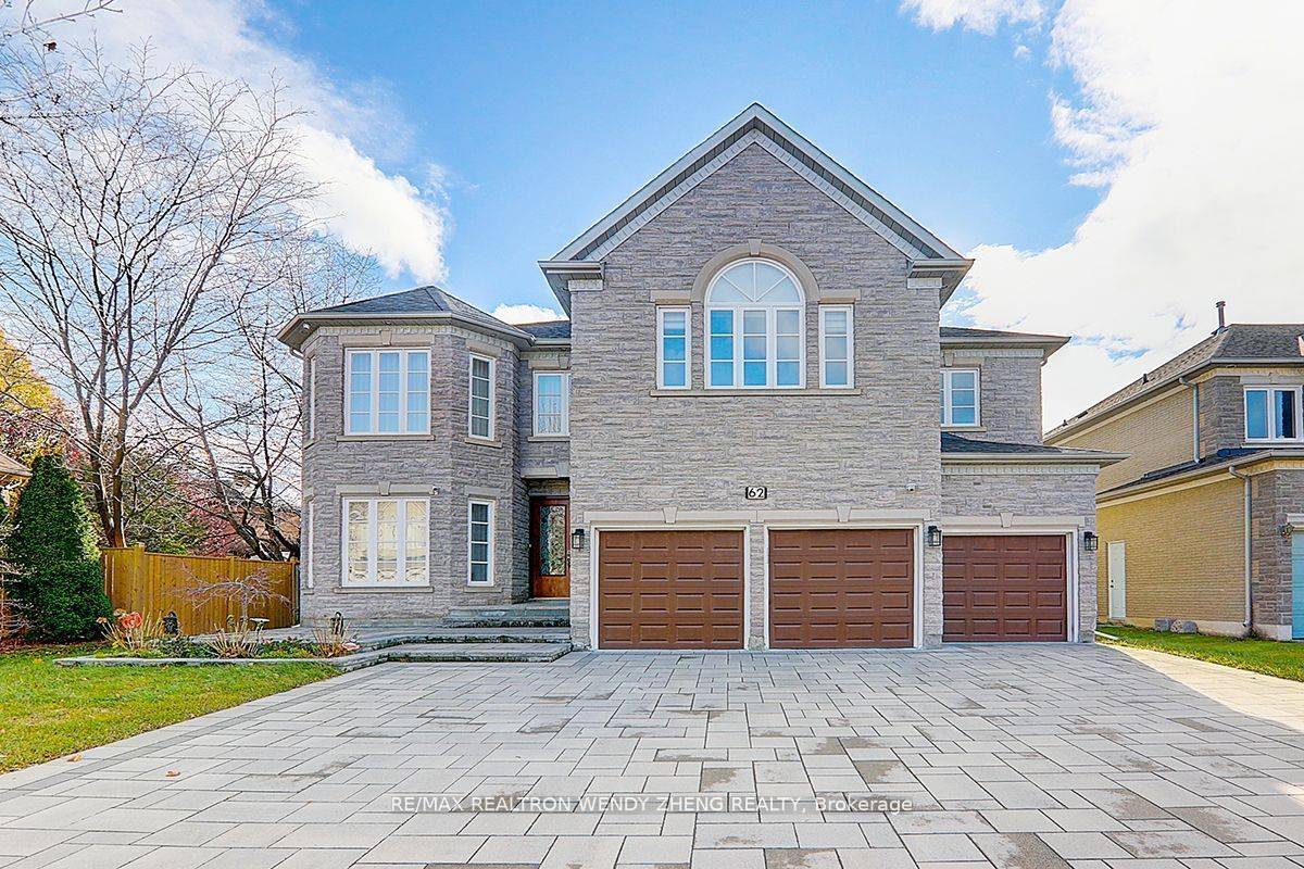 Richmond Hill, ON L4B 3S3,62 Black Walnut CRES