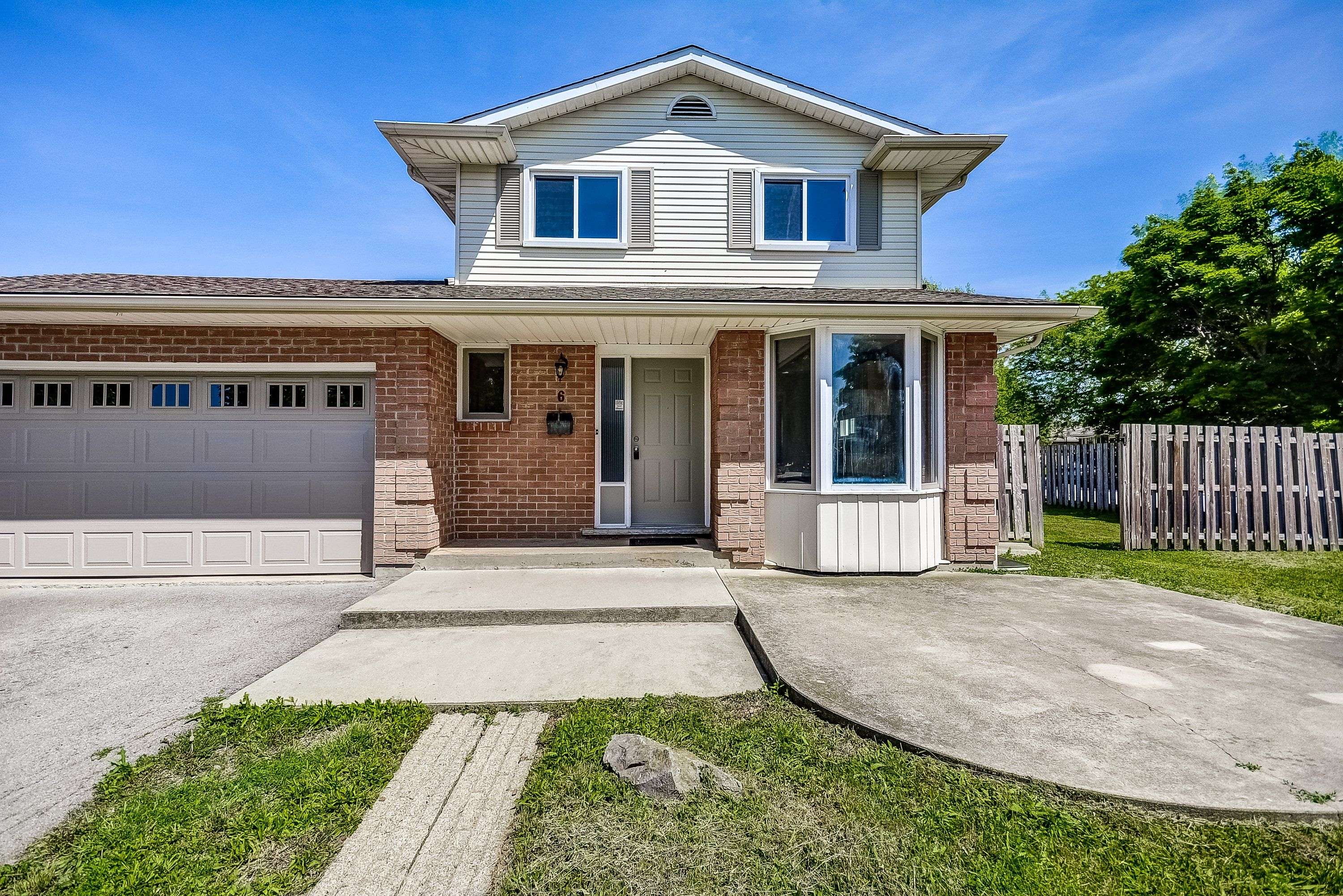 Thorold, ON L2V 4R3,6 Conroy CRES