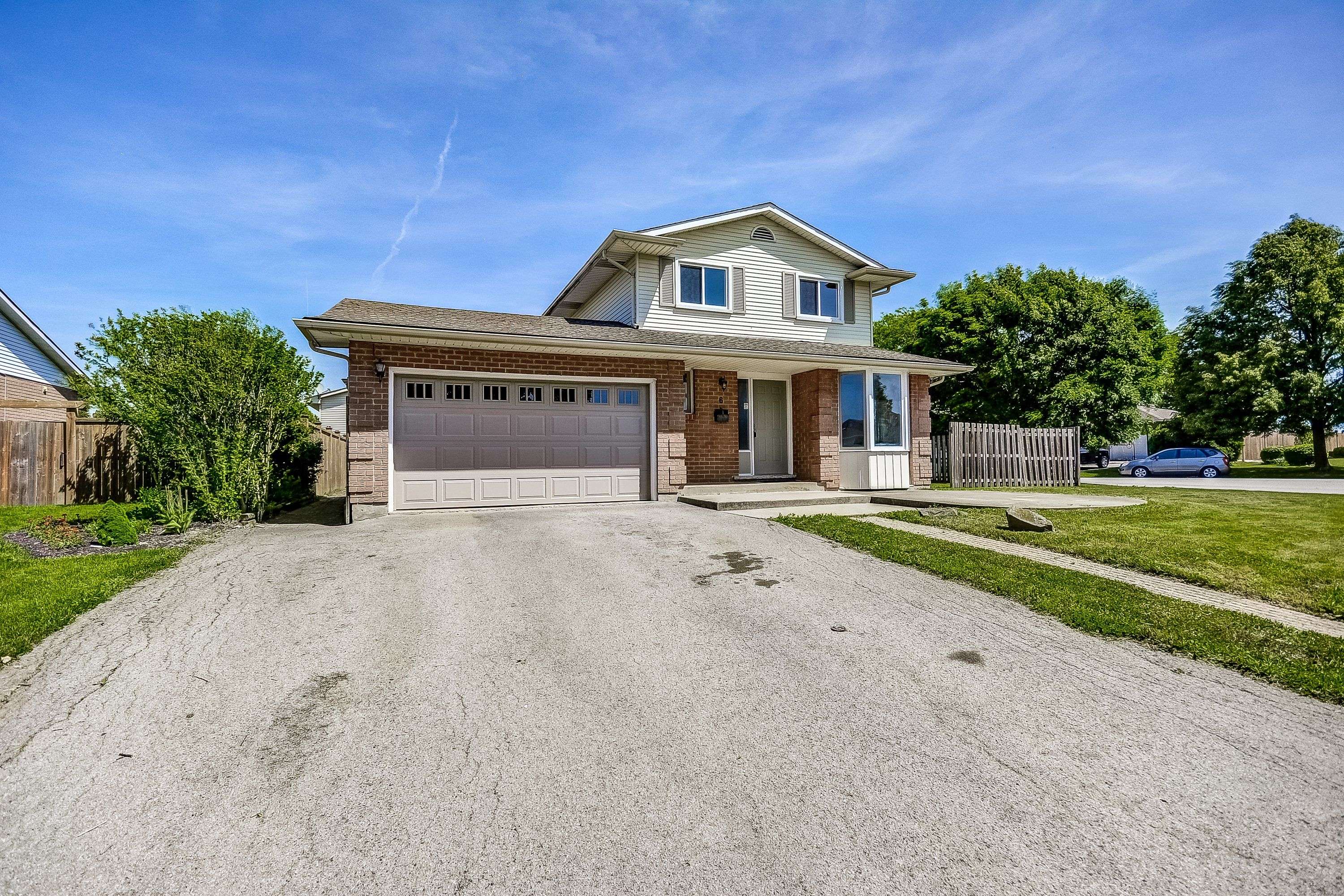 Thorold, ON L2V 4R3,6 Conroy CRES