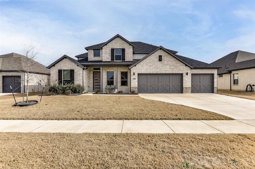 Waxahachie, TX 75165,235 Half Moon Drive