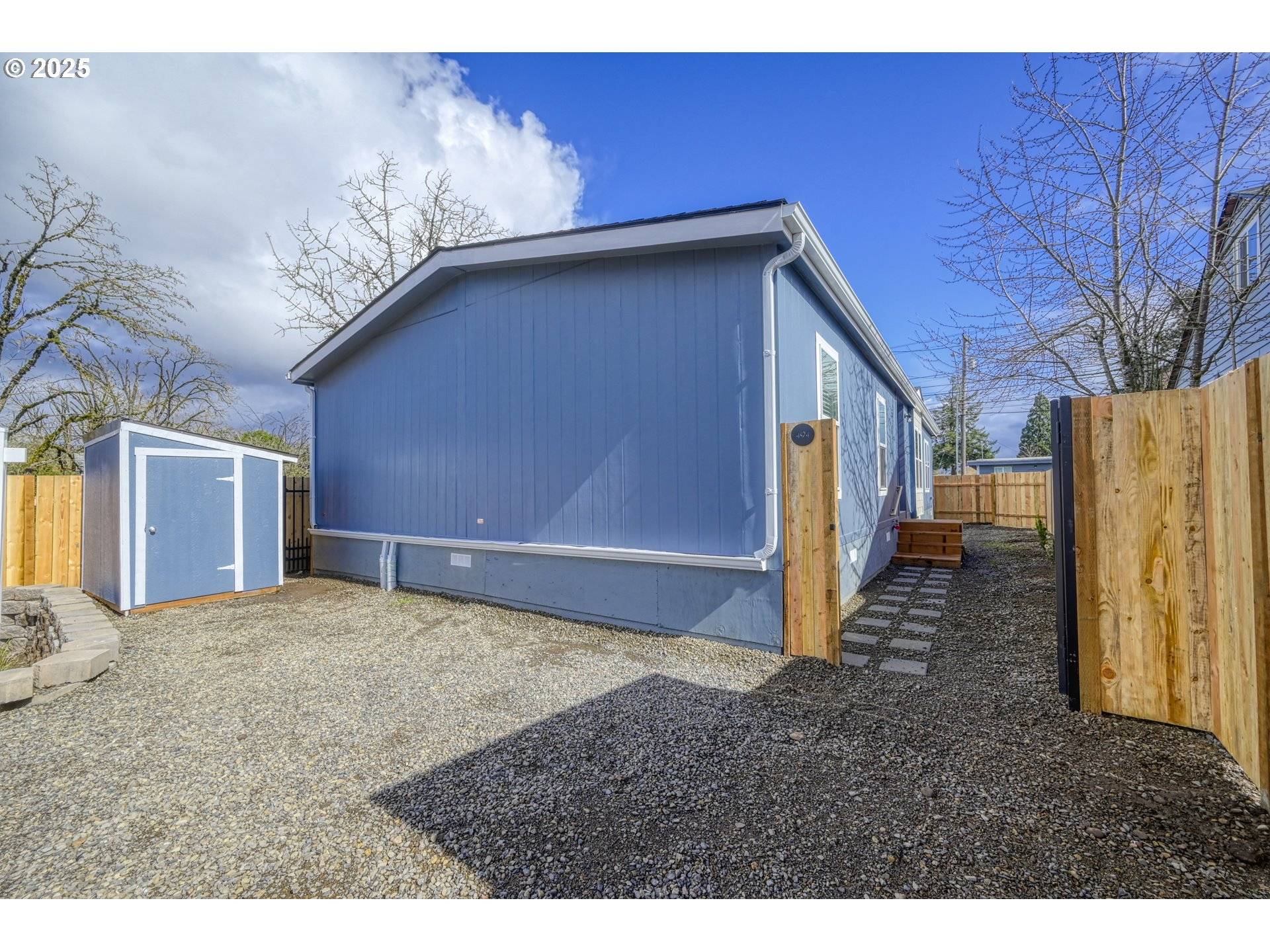 Springfield, OR 97477,494 Moffit LN