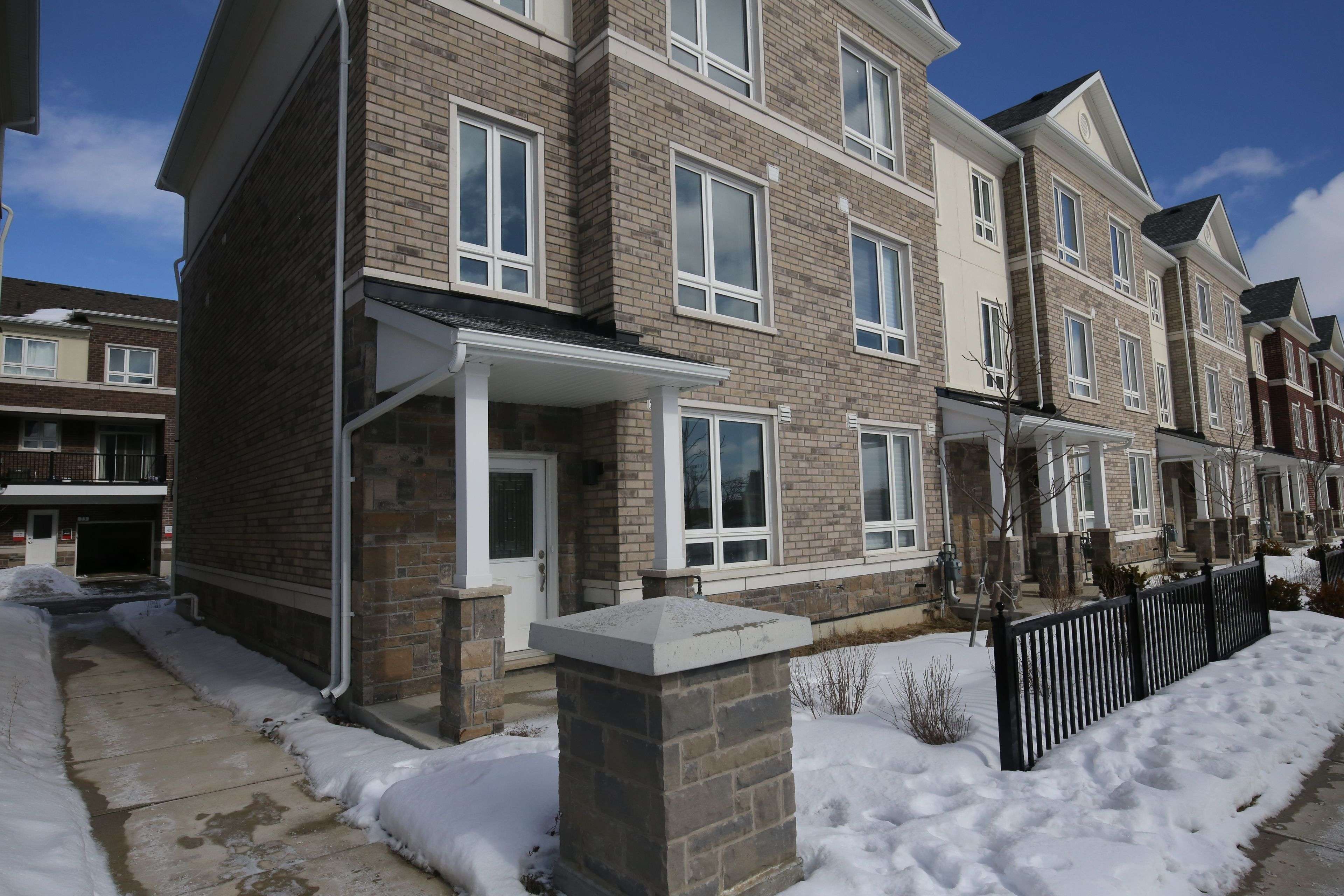 Markham, ON L6E 0V6,72 Imperial College LN